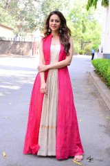 Rakul Preet Singh New Photos